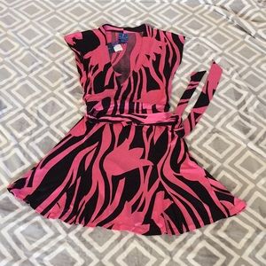 Tori Richard Black/Pink Top&Skirt Two piece